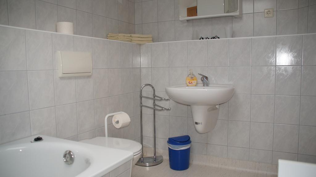Ferienwohnung am Eiskeller Ankershagen Exterior foto